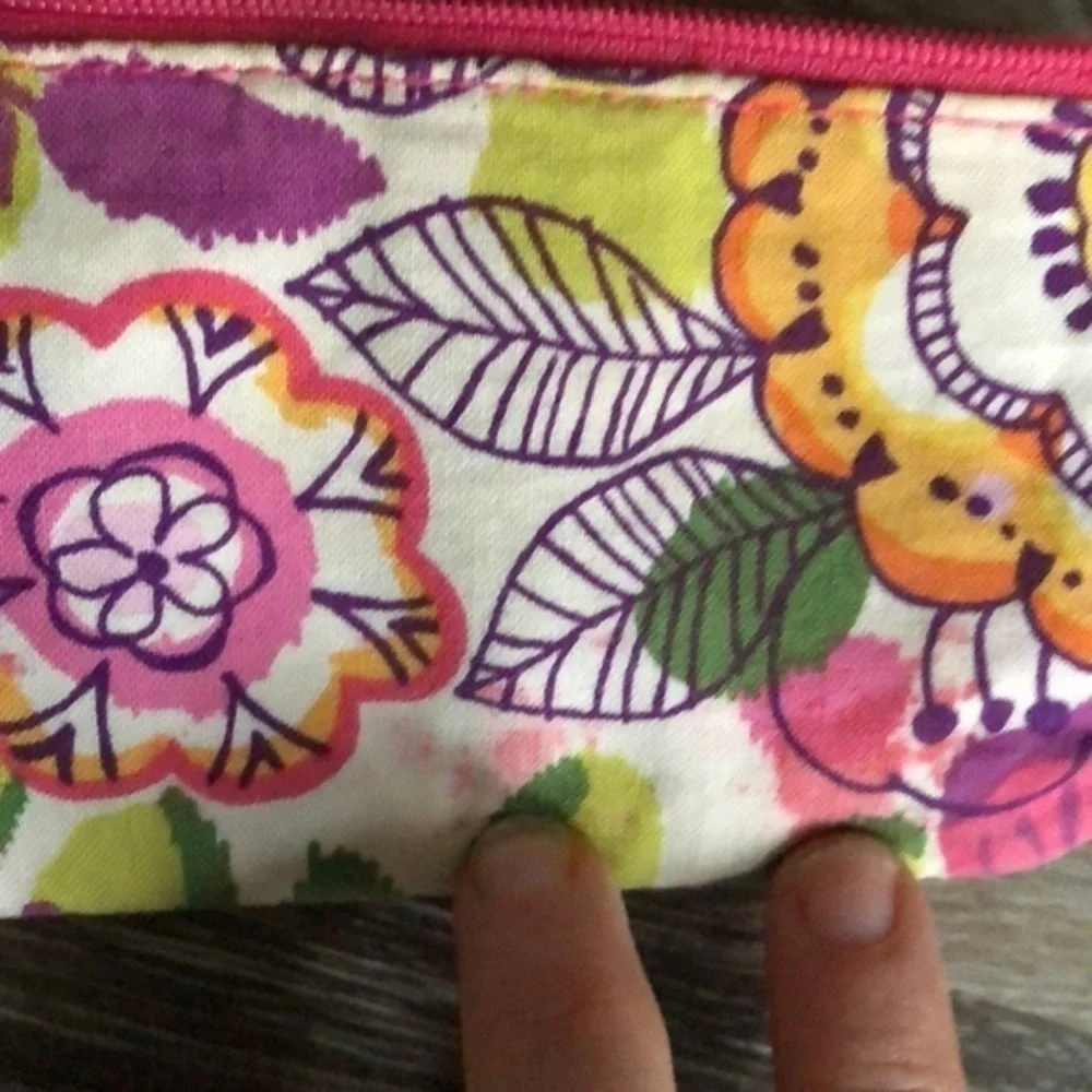 Vera Bradley pink Floral zip ID case keychain card holder